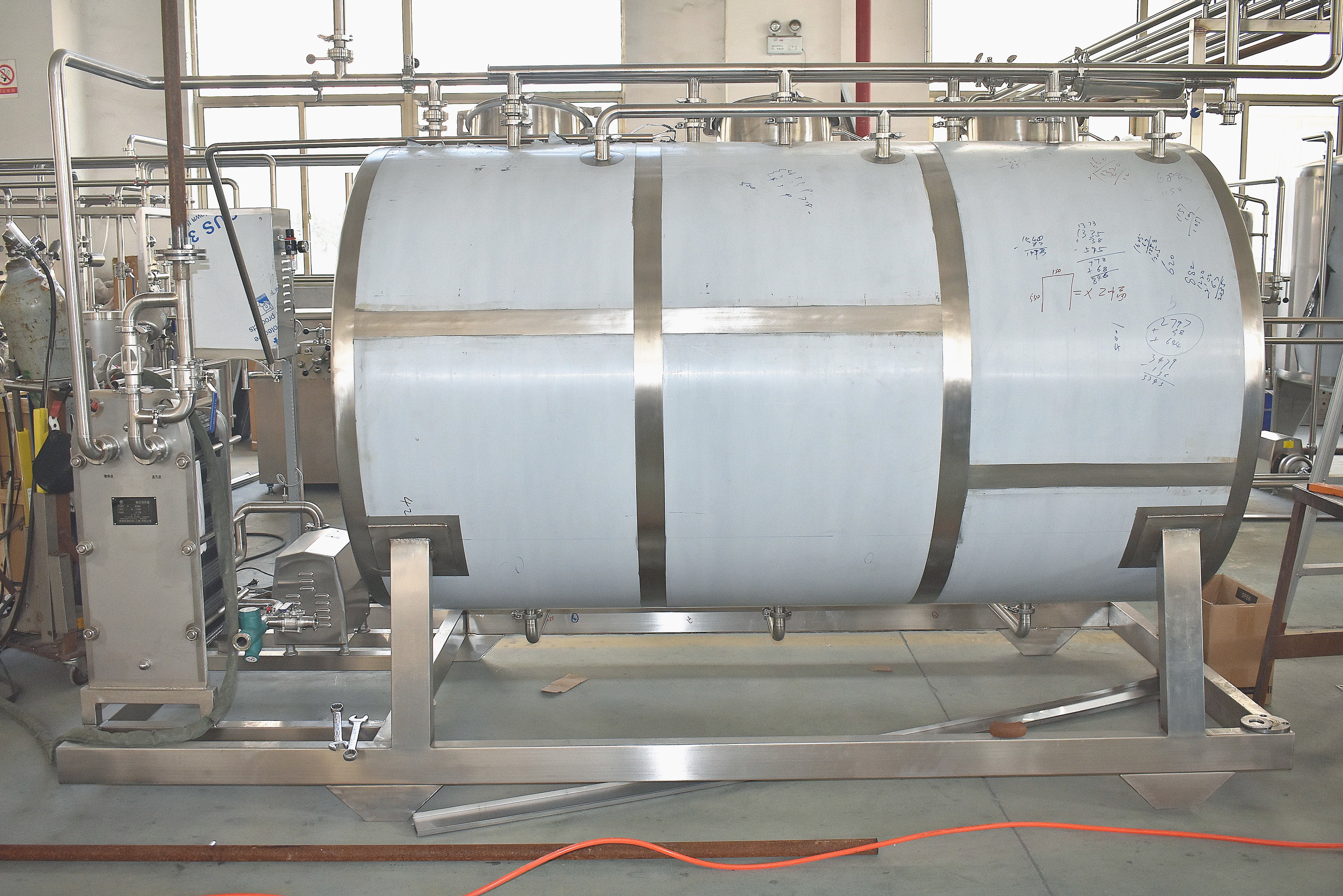 Integrated CIP cleaning system