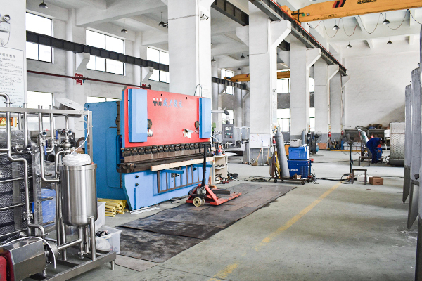 factory of juice production line