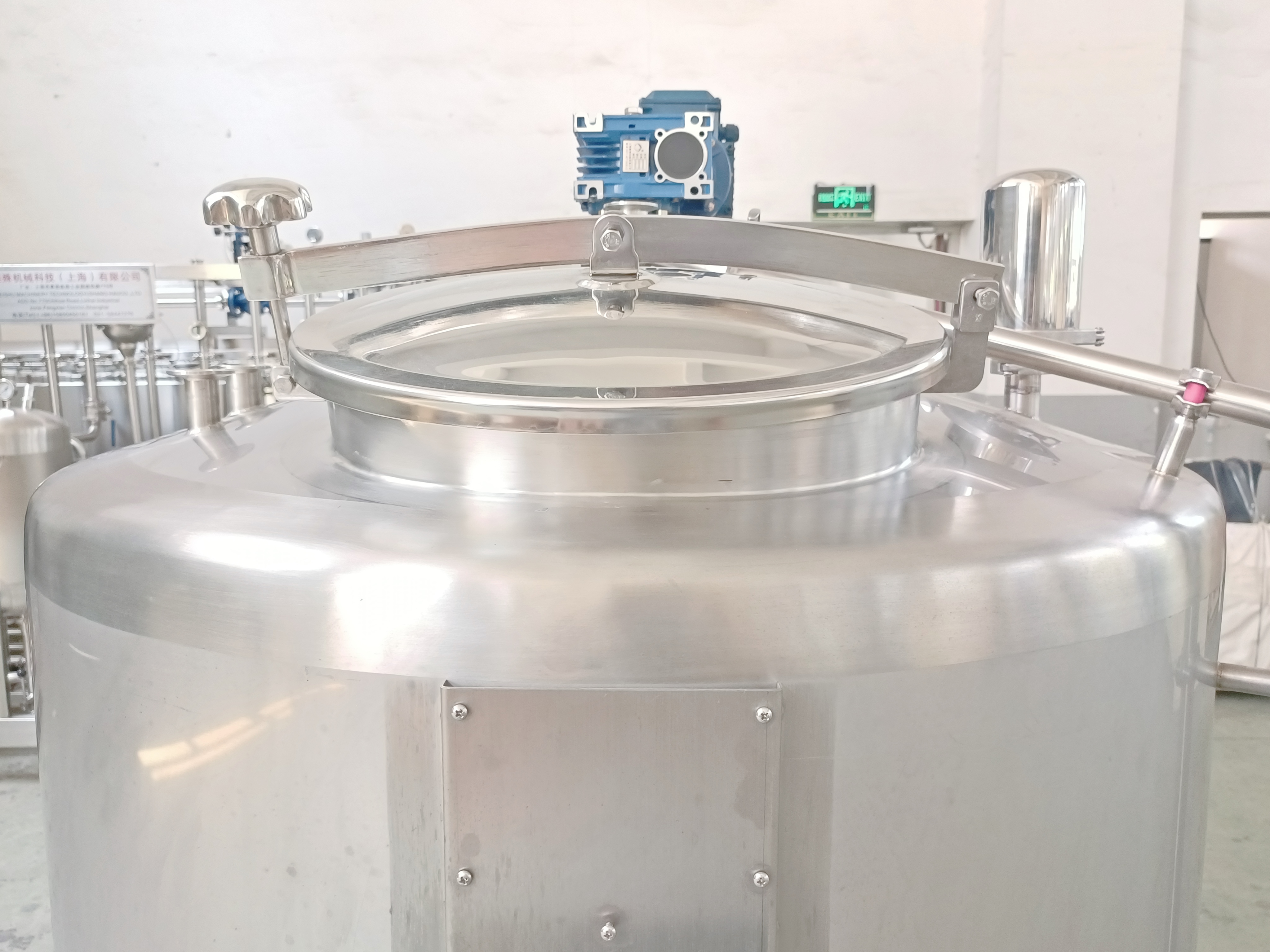 stainless steel tanks